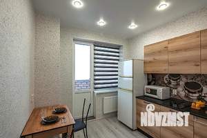 1-к квартира, посуточно, 33м2, 17/18 этаж