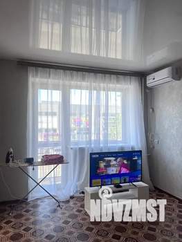 2-к квартира, посуточно, 40м2, 2/4 этаж