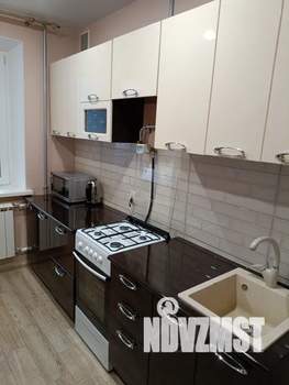 1-к квартира, посуточно, 38м2, 2/9 этаж