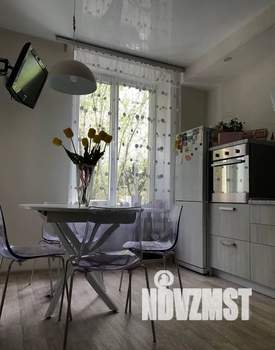 2-к квартира, посуточно, 75м2, 3/5 этаж