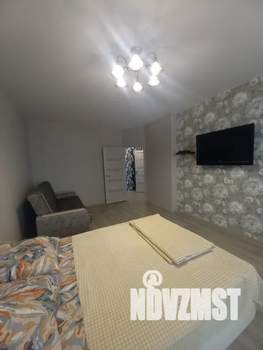 1-к квартира, посуточно, 43м2, 12/17 этаж