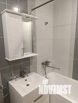 Студия квартира, посуточно, 33м2, 11/21 этаж