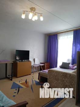 1-к квартира, посуточно, 32м2, 3/5 этаж