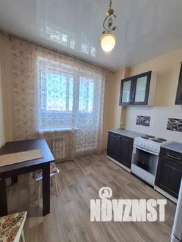 1-к квартира, посуточно, 39м2, 9/18 этаж