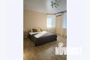 1-к квартира, посуточно, 43м2, 1/10 этаж
