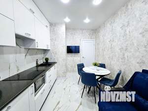 1-к квартира, посуточно, 42м2, 10/20 этаж