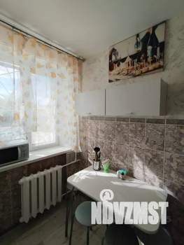 2-к квартира, посуточно, 39м2, 1/2 этаж