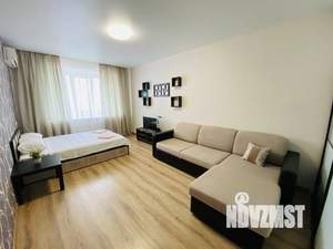 1-к квартира, посуточно, 40м2, 1/1 этаж