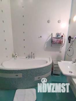 2-к квартира, посуточно, 78м2, 1/4 этаж