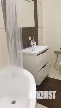 1-к квартира, посуточно, 40м2, 6/6 этаж