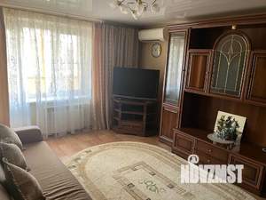 3-к квартира, посуточно, 64м2, 3/10 этаж