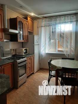 2-к квартира, посуточно, 52м2, 9/9 этаж