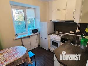 1-к квартира, посуточно, 33м2, 4/5 этаж