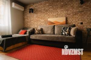 1-к квартира, посуточно, 38м2, 10/18 этаж