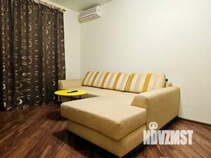 1-к квартира, посуточно, 40м2, 11/13 этаж