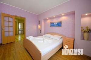 2-к квартира, посуточно, 100м2, 1/1 этаж