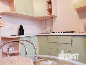 1-к квартира, посуточно, 38м2, 2/4 этаж