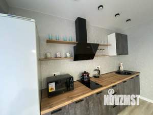 1-к квартира, посуточно, 40м2, 16/20 этаж