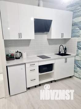Студия квартира, посуточно, 35м2, 14/23 этаж