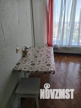 1-к квартира, посуточно, 42м2, 9/16 этаж