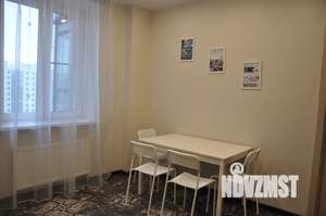 1-к квартира, посуточно, 42м2, 7/12 этаж