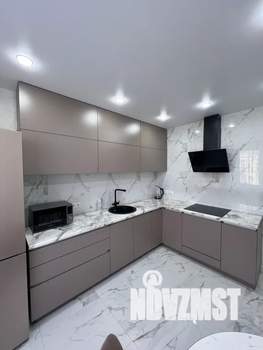 1-к квартира, посуточно, 38м2, 18/20 этаж