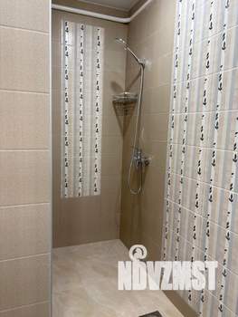 1-к квартира, посуточно, 38м2, 1/5 этаж