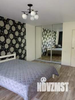 1-к квартира, посуточно, 36м2, 1/9 этаж