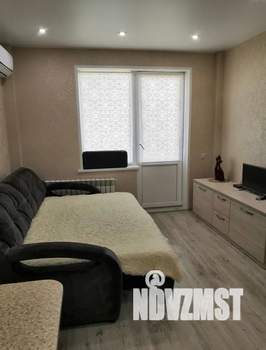 Студия квартира, посуточно, 30м2, 4/19 этаж