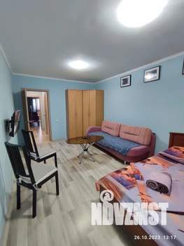 1-к квартира, посуточно, 50м2, 11/16 этаж