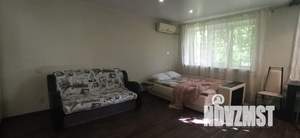 Студия квартира, посуточно, 36м2, 2/5 этаж