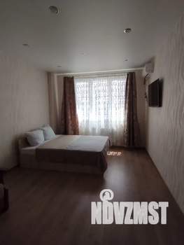 2-к квартира, посуточно, 55м2, 12/18 этаж