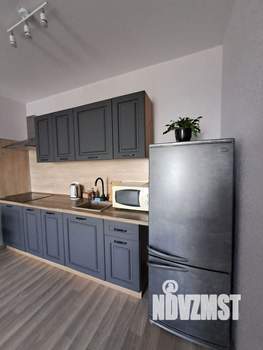 1-к квартира, посуточно, 38м2, 7/9 этаж