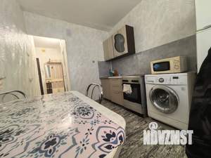 1-к квартира, посуточно, 32м2, 9/16 этаж