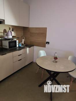 Студия квартира, посуточно, 29м2, 1/5 этаж
