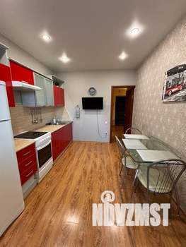 1-к квартира, посуточно, 43м2, 2/16 этаж