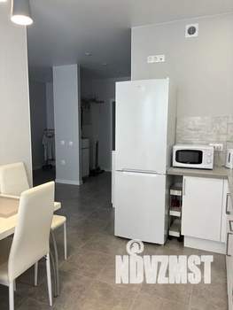 Студия квартира, посуточно, 39м2, 5/22 этаж