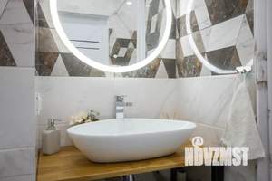 2-к квартира, посуточно, 49м2, 23/24 этаж