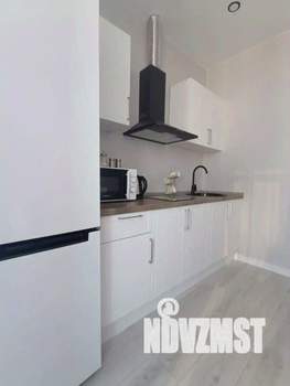 1-к квартира, посуточно, 39м2, 1/1 этаж