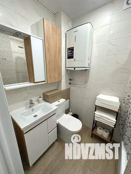 Студия квартира, посуточно, 40м2, 3/4 этаж