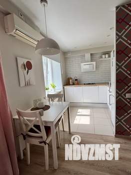 1-к квартира, посуточно, 35м2, 3/5 этаж