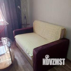 1-к квартира, посуточно, 40м2, 3/5 этаж
