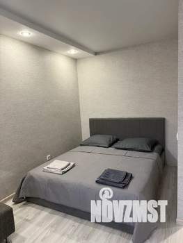 1-к квартира, посуточно, 35м2, 3/3 этаж