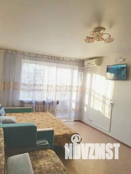 1-к квартира, посуточно, 38м2, 3/9 этаж