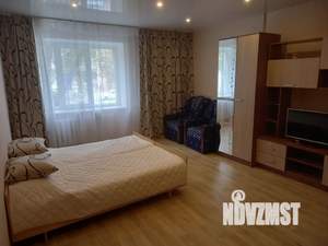 1-к квартира, посуточно, 45м2, 1/5 этаж