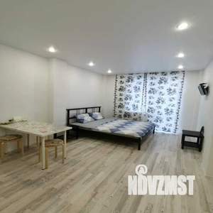 1-к квартира, посуточно, 28м2, 7/19 этаж