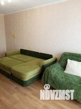 1-к квартира, посуточно, 38м2, 9/10 этаж