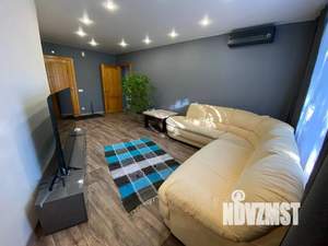 2-к квартира, посуточно, 51м2, 1/9 этаж