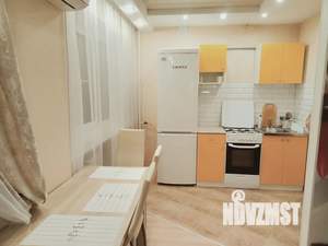 1-к квартира, посуточно, 38м2, 6/9 этаж