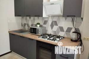 3-к квартира, посуточно, 10м2, 1/9 этаж